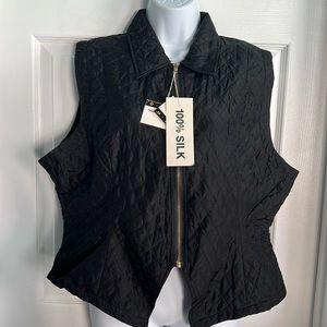 Vest hundred percent silk size 20